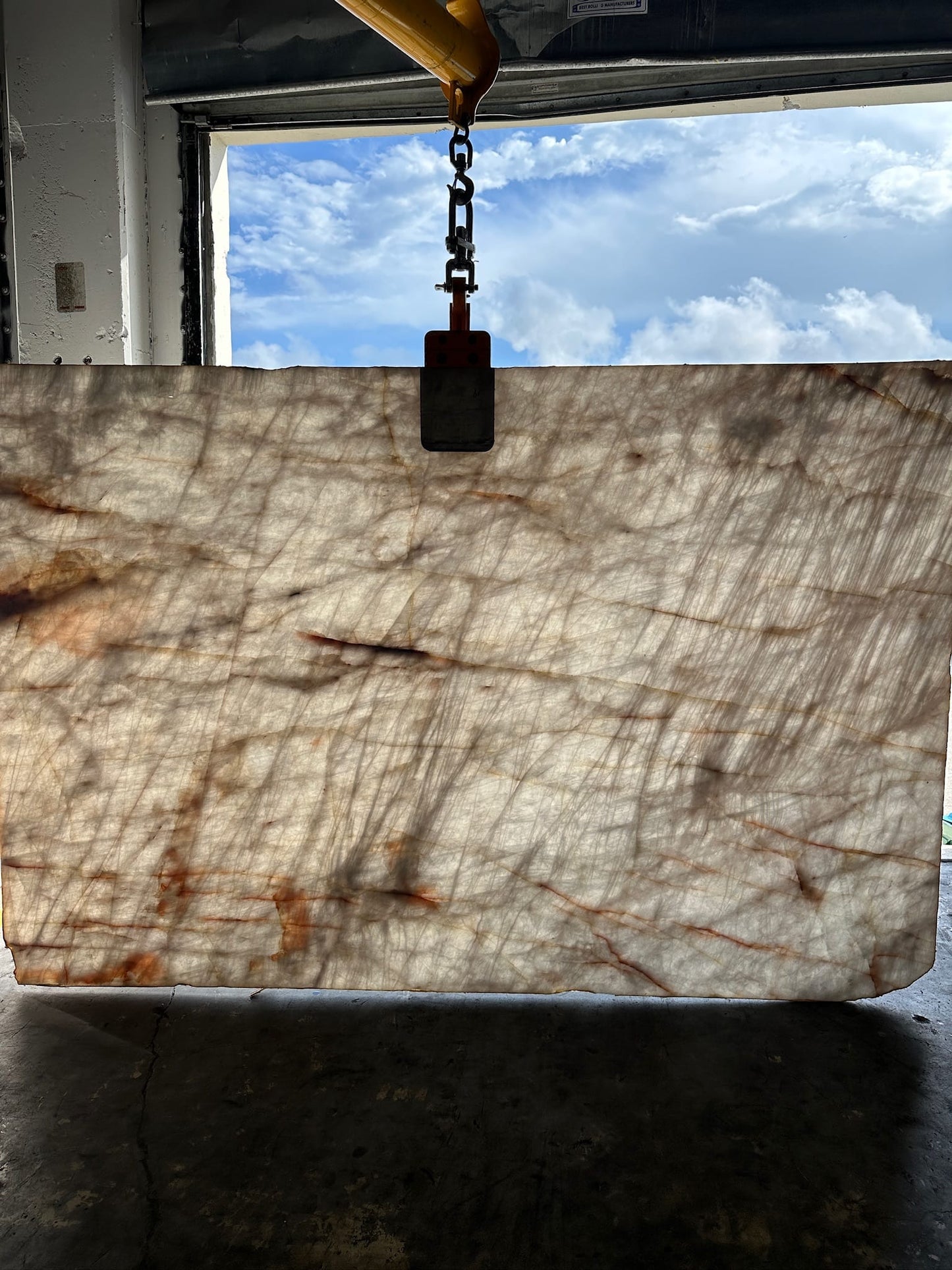 Cristallo Quartzite Countertop Slab Polished 2 CM, Translucent