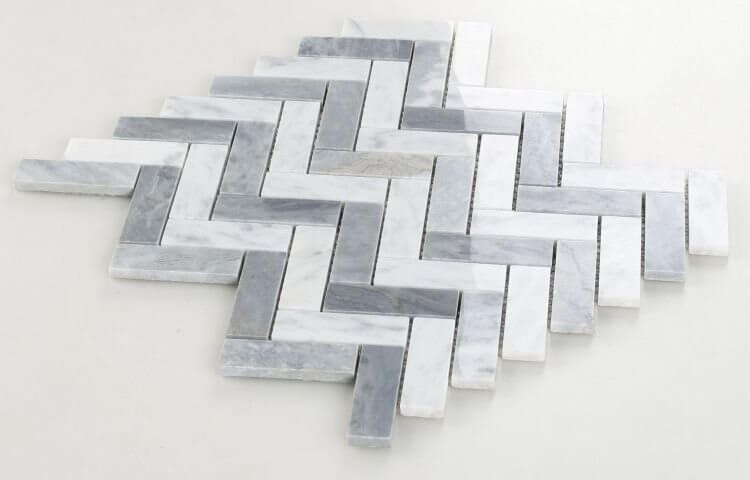 Chevron Long Loft marble mosaic in polished finish, featuring Calacatta white and Bardiglio grey stones.