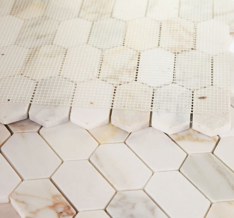 Montage Calacatta Gold Honed 12.5 x 13.25 - Hey Tiles