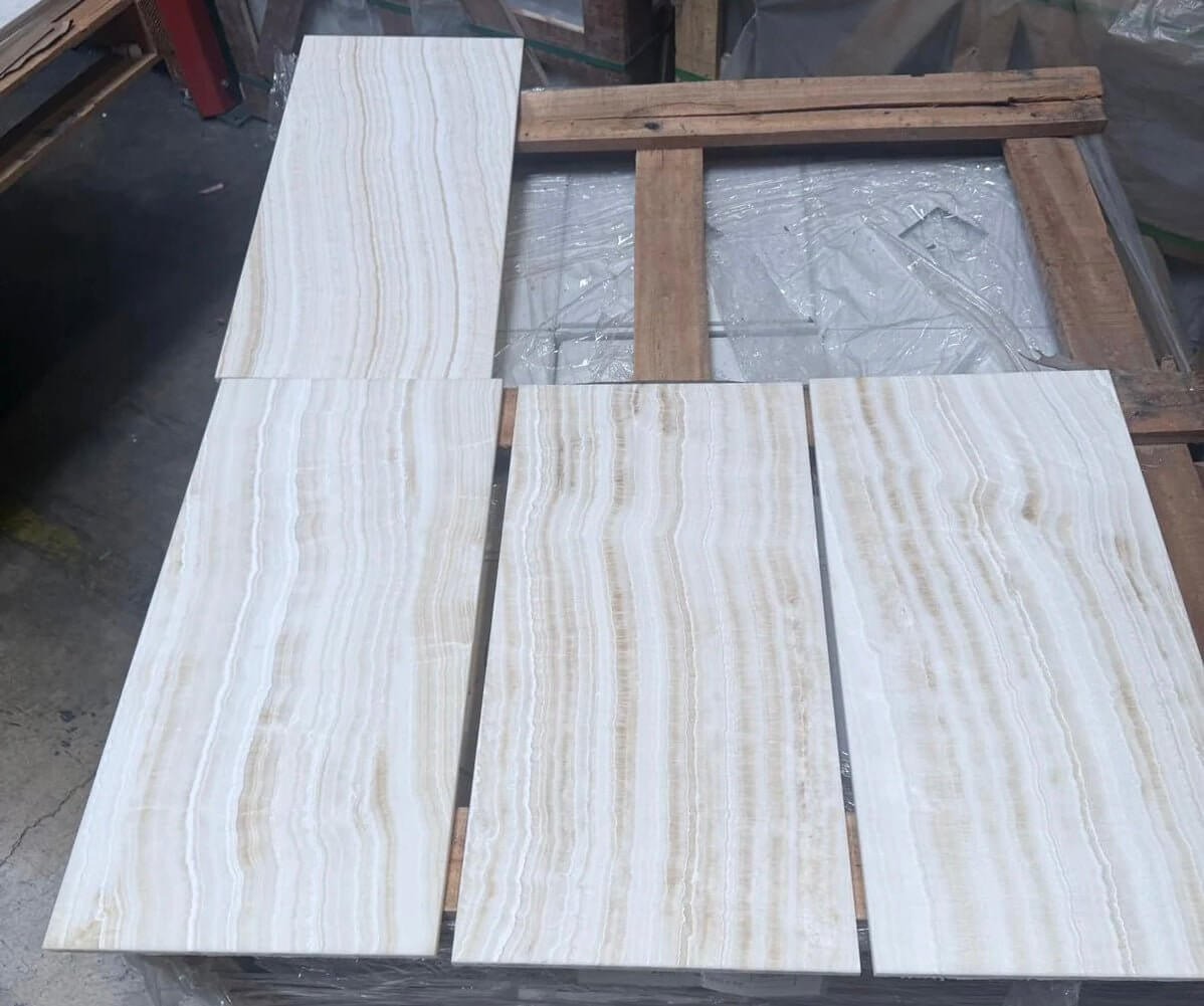 12x24 Vanilla Onyx Vein - Cut Polished Tile - Hey Tiles