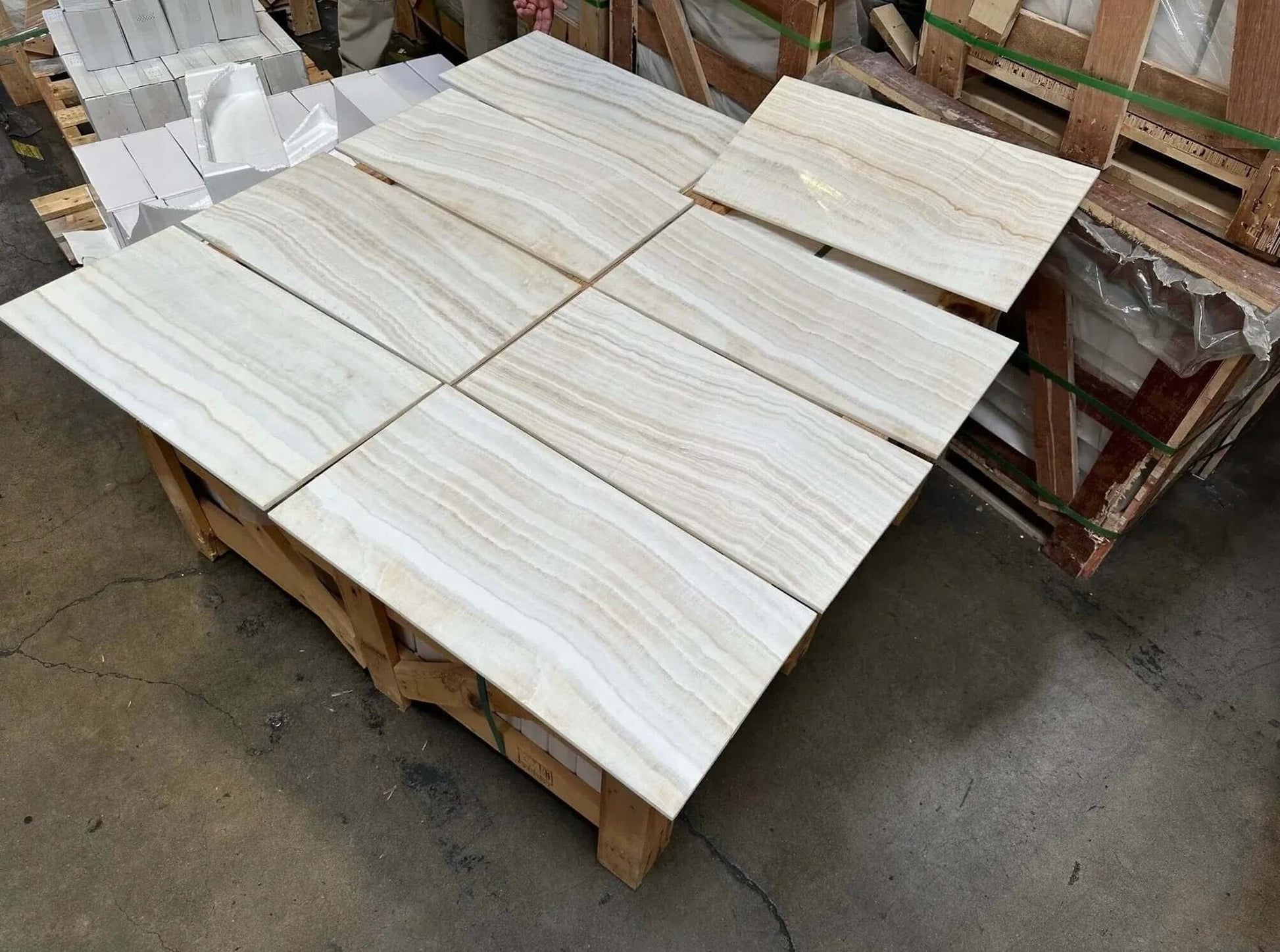 12x24 Vanilla Onyx Vein - Cut Polished Tile - Hey Tiles