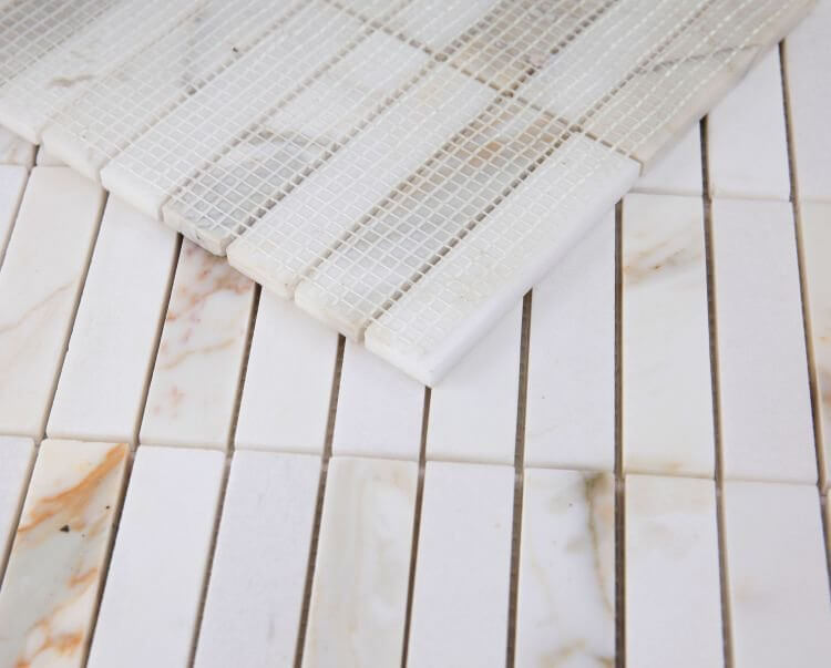 Slot Calacatta 11.75 x 11.75 - Hey Tiles